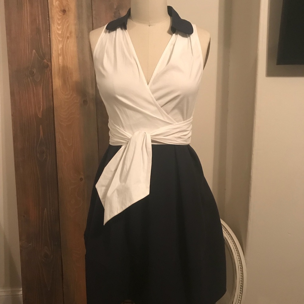 Leifnotes-Anthropologie, baby and white dress